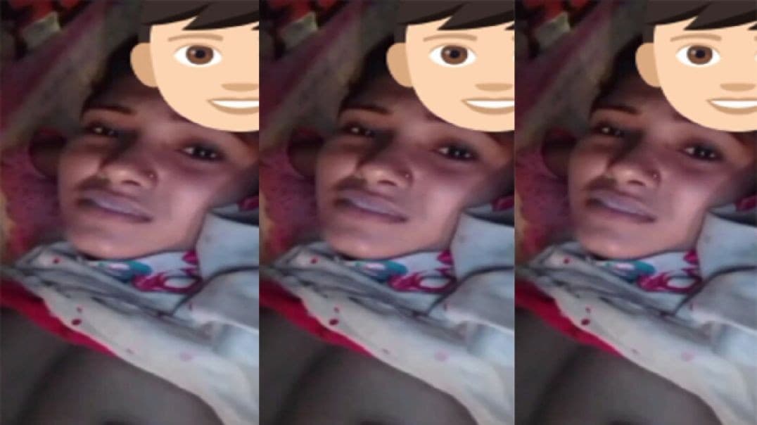 Desi Young Bhabhi Showing Lover