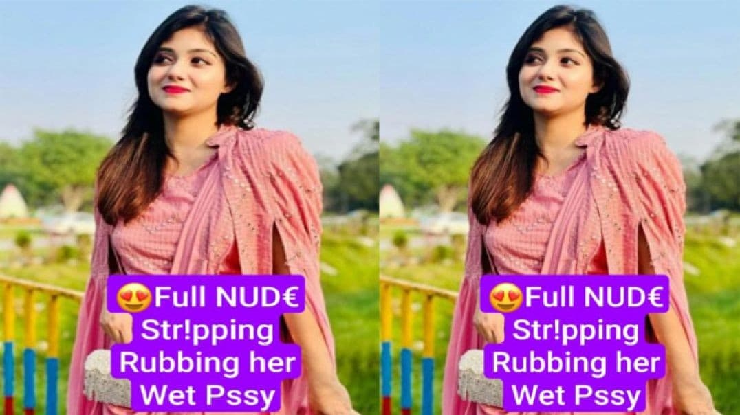 Famous Insta Girl Most Demanded Viral Video Stripping Fully Nude Playing with her Boobs