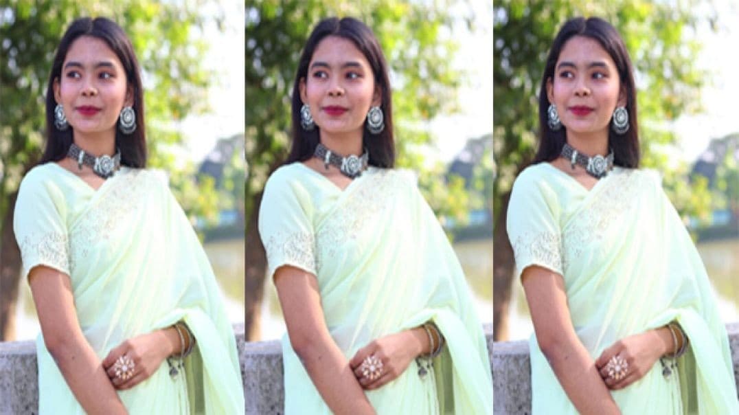 Horny GF Pressing Boobs, Giving Blowjob Outdoor To BF