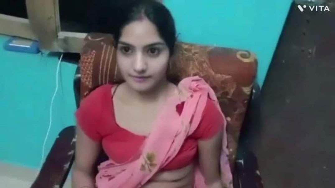 Cute Bhabhi's Big Boobs Exposed