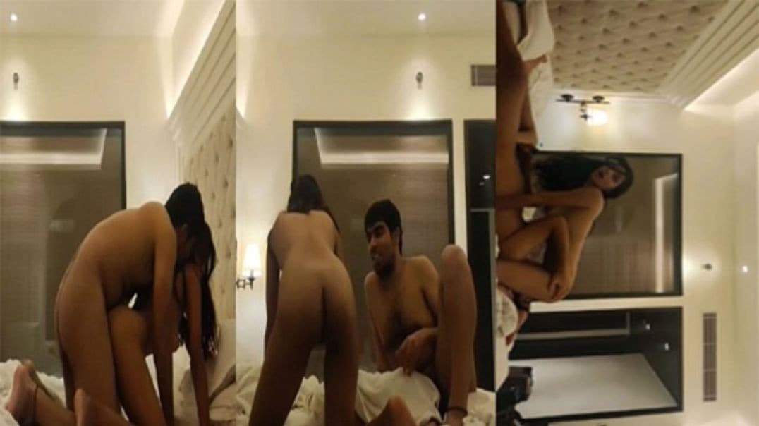 Horny lover fucking on honeymoon MMS