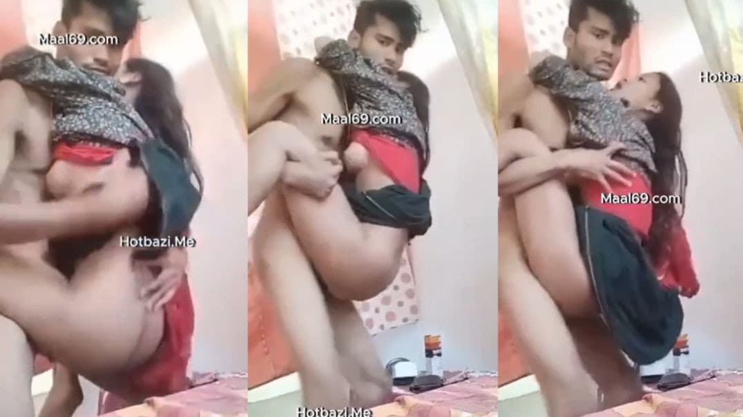 Desi Sexy Girl Moaning Loudly With Aahhh
