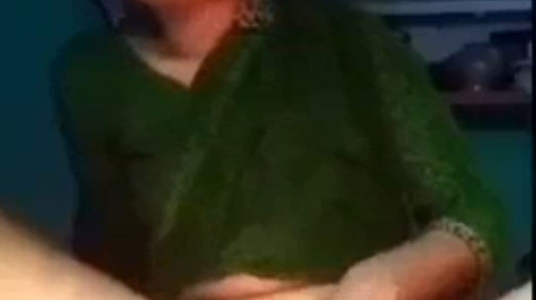 Hot Bhabhi's Fingering Session