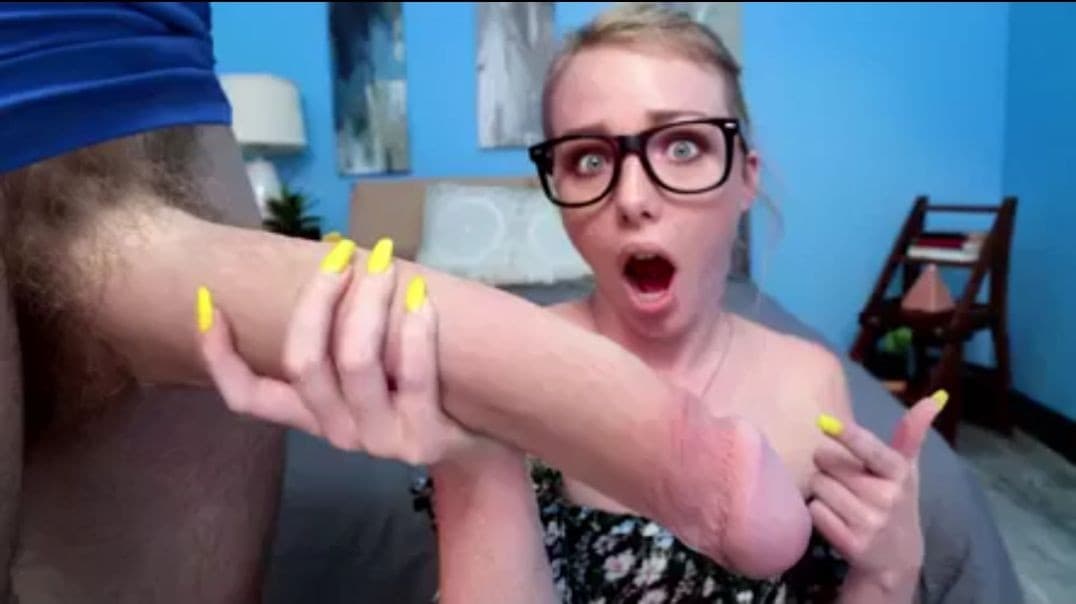 Hot Sexy Girl Getting Fucked Hard