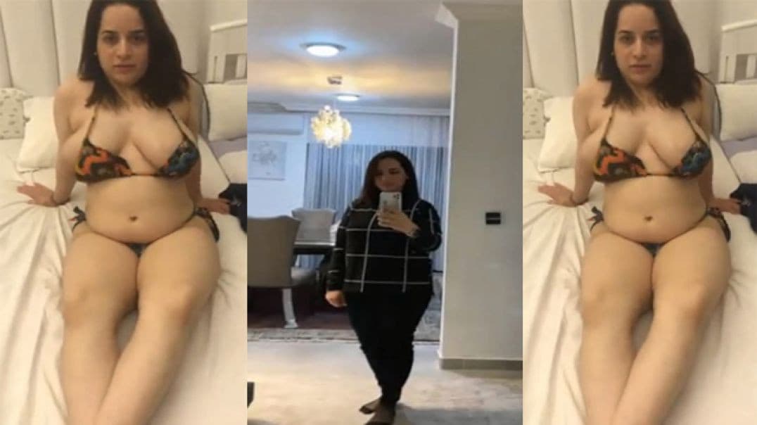 Rich Arab Wife Getting Fucked By Husband