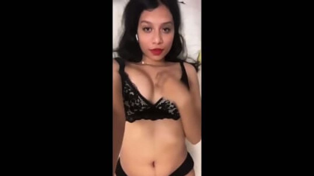 Noida Girlfriend Anushka Naked and Blowjob Sex