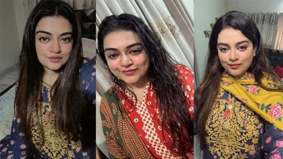 Desi Hot Chubby Babe Showing Off