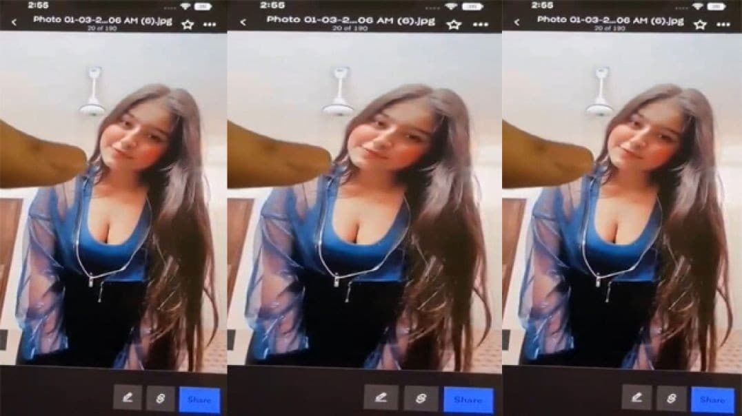 Beautiful Babe Nude Showing